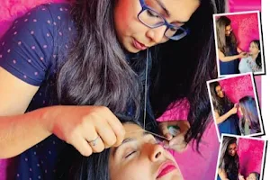 Reethi Beauty Salon and Bridal Makeup Studio image