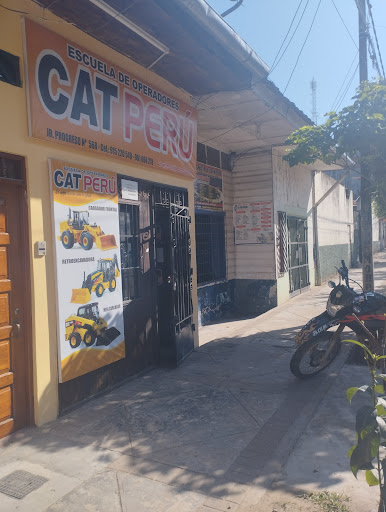 CAT Perú Escuela De Operadores De Maquinaria Pesada