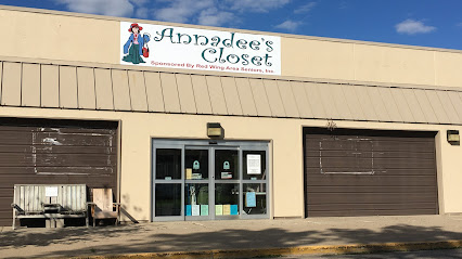 Annadee's Closet