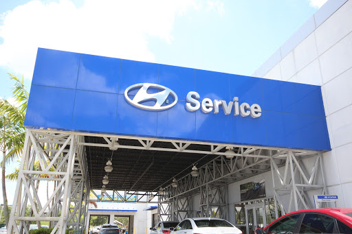 Hyundai Dealer «Rick Case Hyundai Davie», reviews and photos, 3550 Weston Rd, Davie, FL 33331, USA