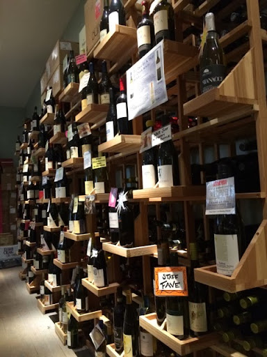 Wine Store «Noe Valley Wine & Spirits», reviews and photos, 3821 24th St, San Francisco, CA 94114, USA
