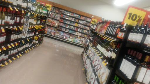 Grocery Store «Harveys Supermarket», reviews and photos, 901 Church St, Conway, SC 29527, USA