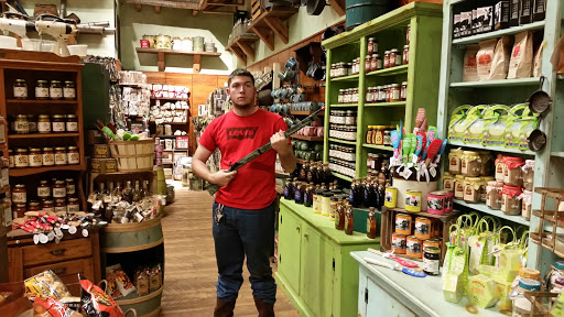 Sporting Goods Store «Bass Pro Shops», reviews and photos, 2250 SW Gatlin Blvd, Port St Lucie, FL 34953, USA