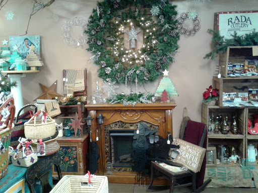 Grocery Store «Troutt Old Time General Store And Market», reviews and photos, 433 N 4th St, Paducah, KY 42001, USA