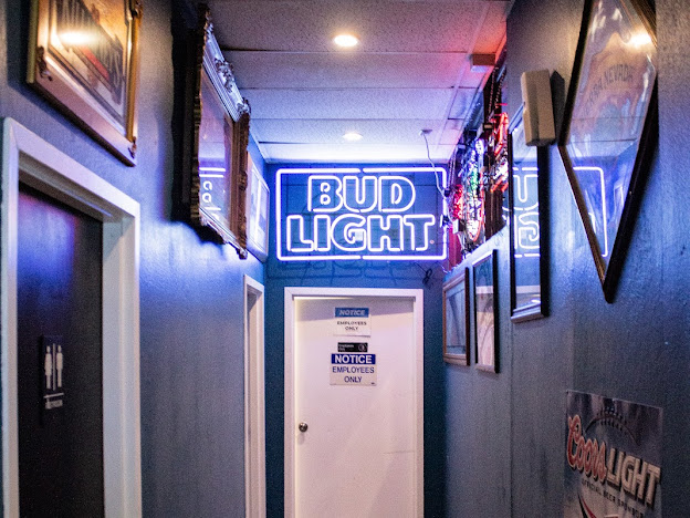 Hour Bar and Grill 95128