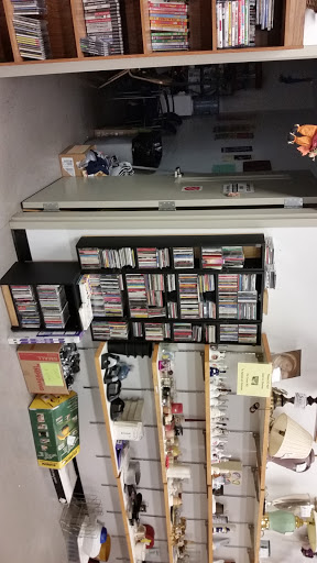 Thrift Store «Salvation Army Thrift Store», reviews and photos, 169 Lincoln Way W, Chambersburg, PA 17201, USA