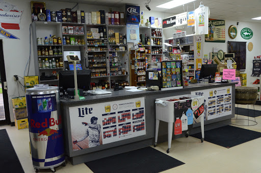 Liquor Store «B & L Liquor Store», reviews and photos, 1369 Main St, Houlton, WI 54082, USA