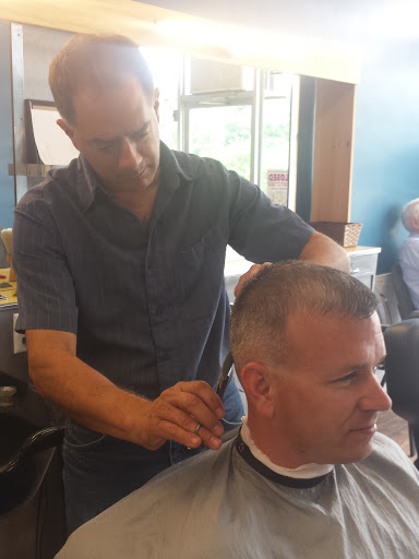 Barber Shop «Top Tier Barber Shop», reviews and photos, 4974 Library Rd, Bethel Park, PA 15102, USA