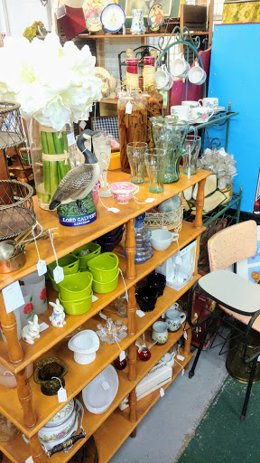 Flea Market «Unique Treasures Of Madison», reviews and photos, 1620 Athens Hwy, Madison, GA 30650, USA