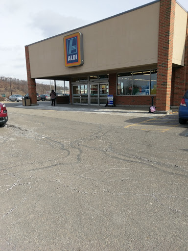 Supermarket «ALDI», reviews and photos, 100 Costco Dr, Pittsburgh, PA 15205, USA