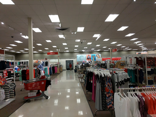 Department Store «Target», reviews and photos, 15560 Pilot Knob Rd, Apple Valley, MN 55124, USA