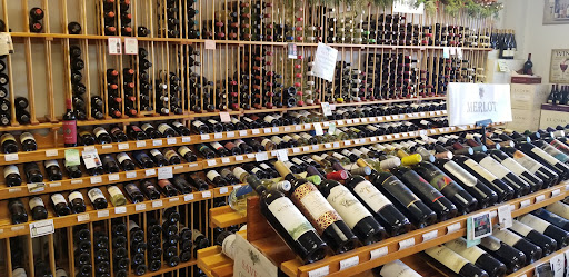 Liquor Store «Regency Liquors of Seekonk», reviews and photos, 301 Taunton Ave # 301, Seekonk, MA 02771, USA