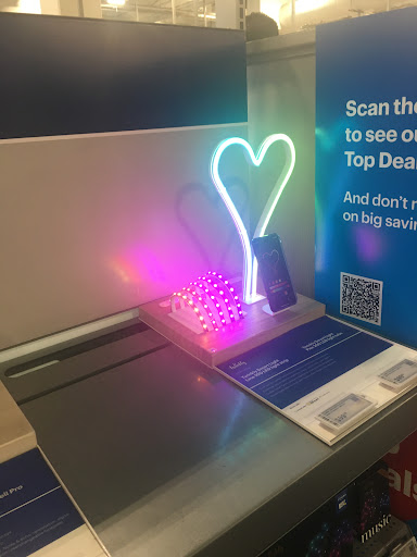 Electronics Store «Best Buy», reviews and photos, 4500 Van Nuys Blvd, Sherman Oaks, CA 91403, USA