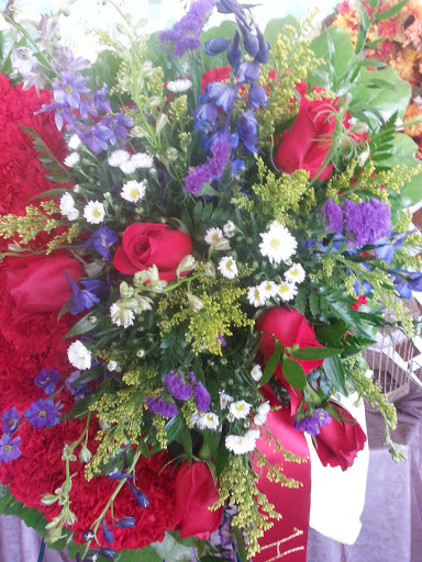 Florist «A & B Florist», reviews and photos, 908 S Cashua Dr, Florence, SC 29501, USA