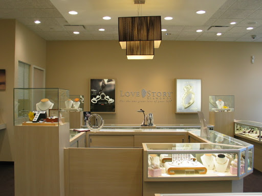 Jewelry Store «Lustig Jewelers», reviews and photos, 281 W Townline Rd, Vernon Hills, IL 60061, USA