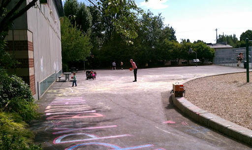 Community Center «Ravenna Eckstein Community Center», reviews and photos, 6535 Ravenna Ave NE, Seattle, WA 98115, USA