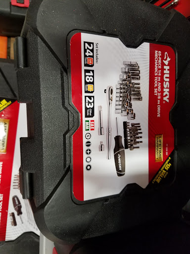 Home Improvement Store «The Home Depot», reviews and photos, 13700 NW Science Park Dr, Portland, OR 97229, USA