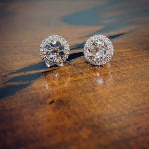 Jewelry Store «John Laughter Jewelry», reviews and photos, 1800 Hendersonville Rd, Asheville, NC 28803, USA