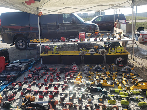 Flea Market «Montana Charlie’s», reviews and photos, 255 S Joliet Rd, Bolingbrook, IL 60440, USA