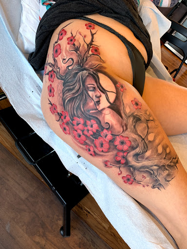 Tattoo Shop «The Wanderlust Tattoo», reviews and photos, 5915 Norwich Ave N, Oak Park Heights, MN 55082, USA