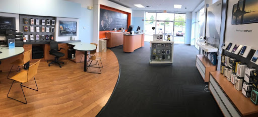 Cell Phone Store «AT&T Authorized Retailer», reviews and photos, 14003 S Bell Rd, Homer Glen, IL 60491, USA