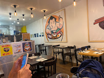 Atmosphère du Restaurant de nouilles (ramen) Yamanashi Ramen à Paris - n°10