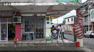 bar