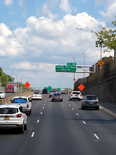 Park «Virginia Park», reviews and photos, 1878 Cross Bronx Expy, Bronx, NY 10472, USA