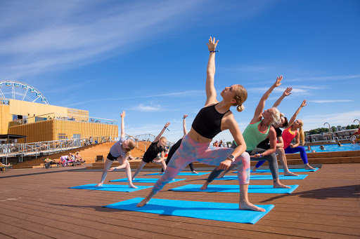 Outdoor yoga Helsinki
