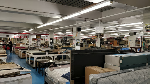 Discount Store «National Wholesale Liquidators», reviews and photos, 7101 Kissena Blvd, Flushing, NY 11367, USA