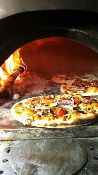 Plats et boissons du Pizzeria La Pizza au feu de bois à Pirou - n°20
