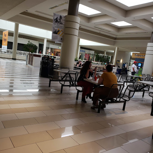 Shopping Mall «Galleria at Crystal Run», reviews and photos, 1 Galleria Dr, Middletown, NY 10941, USA