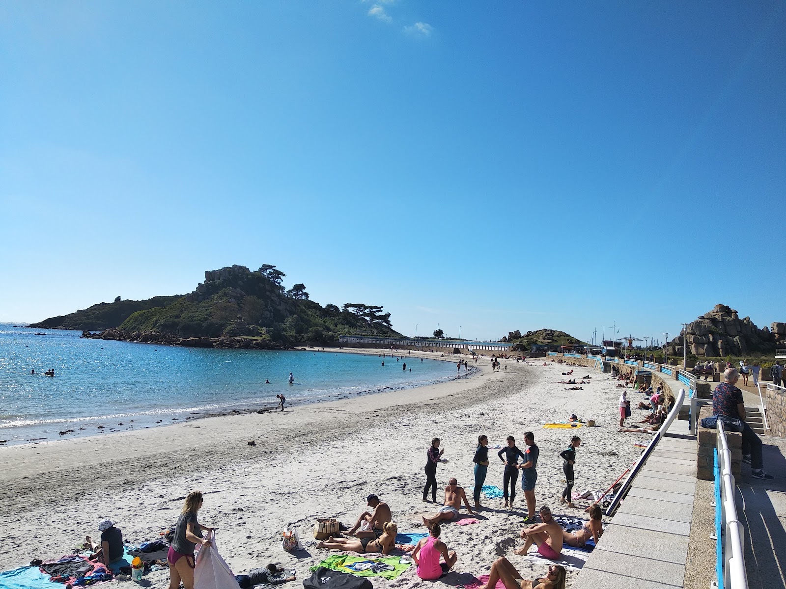 Photo de Plage de Trebeurden et le règlement
