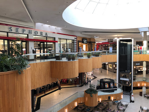 Shopping Mall «Holyoke Mall», reviews and photos, 50 Holyoke St, Holyoke, MA 01040, USA