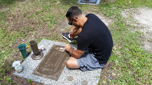 Cemetery «Memorial Plan Miami Memorial Park», reviews and photos, 6200 SW 77th Ave, Miami, FL 33143, USA