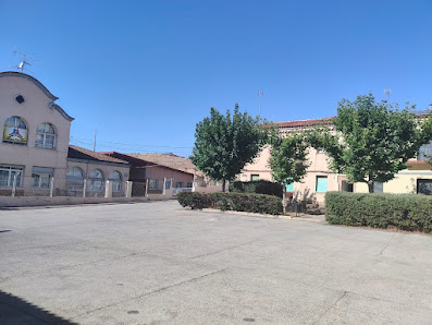 Albergue Juvenil Garrigues Altes Carrer de les Escoles, 2, 25177 La Granadella, Lleida, España