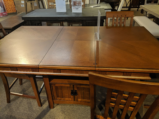 Furniture Store «Wolf Furniture», reviews and photos, 480 Gateway Ave, Chambersburg, PA 17201, USA