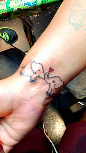 Tattoo Shop «A Toda Madre Tattoos», reviews and photos, 1465 S Wells Ave, Reno, NV 89502, USA