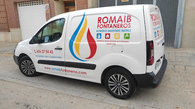 Romaib Fontaneros