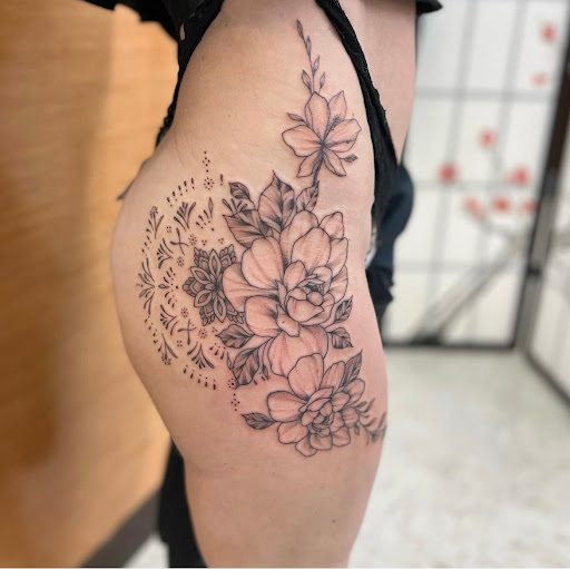 Explore tattoo knuckle ideas, creative tattoo ideas in Everett, available at Sunken Ship Tattoos