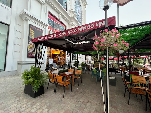 Highlands Coffee Vincom Hạ Long