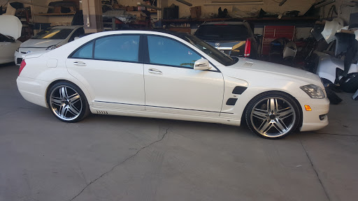 Auto Body Shop «Auto Perfections», reviews and photos, 950 E Whittier Blvd # B, La Habra, CA 90631, USA