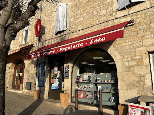 Baraque à tabac à Caylus