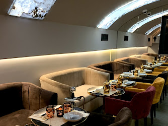 SILK PARIS Restaurant Lounge