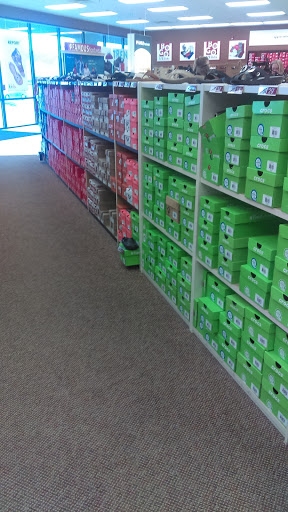 Shoe Store «Famous Footwear», reviews and photos, 3329 N Montana Ave, Helena, MT 59602, USA