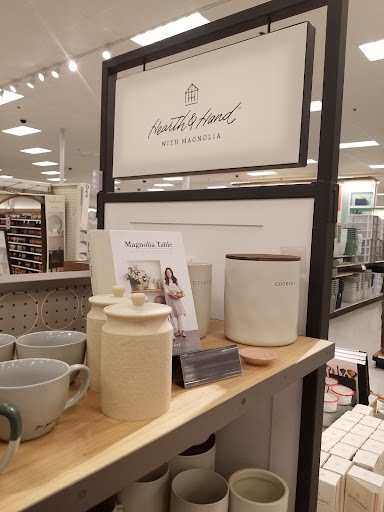 Department Store «Target», reviews and photos, 3900 Sisk Rd, Modesto, CA 95356, USA