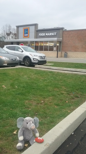 Supermarket «ALDI», reviews and photos, 3013 Washington Pike, Bridgeville, PA 15017, USA