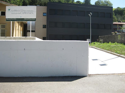 Instituto de Educación Secundaria IES Carranza BHI Barrio de Concha, 49, 48891 Concha, Biscay, España