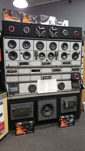 Home Audio Store «Old School Electronics», reviews and photos, 1224 Cumberland St # B, Lebanon, PA 17042, USA