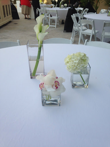 Florist «Aventura Florist», reviews and photos, 20445 Biscayne Blvd, Aventura, FL 33180, USA